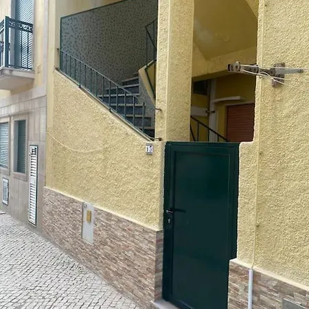 Junto A Praia Nazare Exterior photo