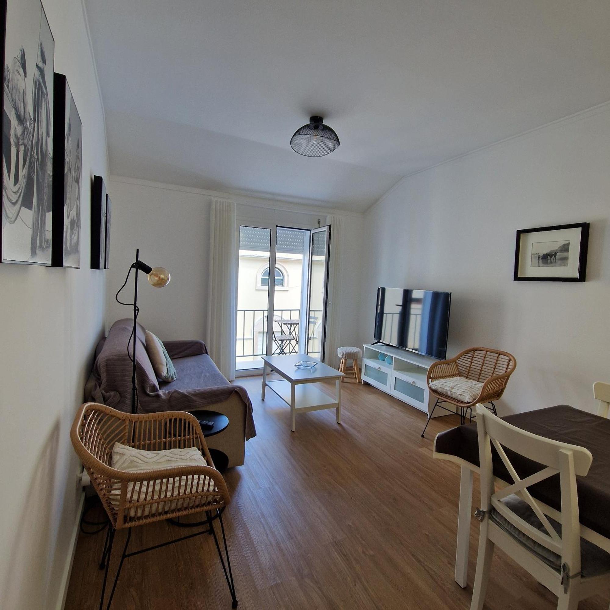 Junto A Apartment